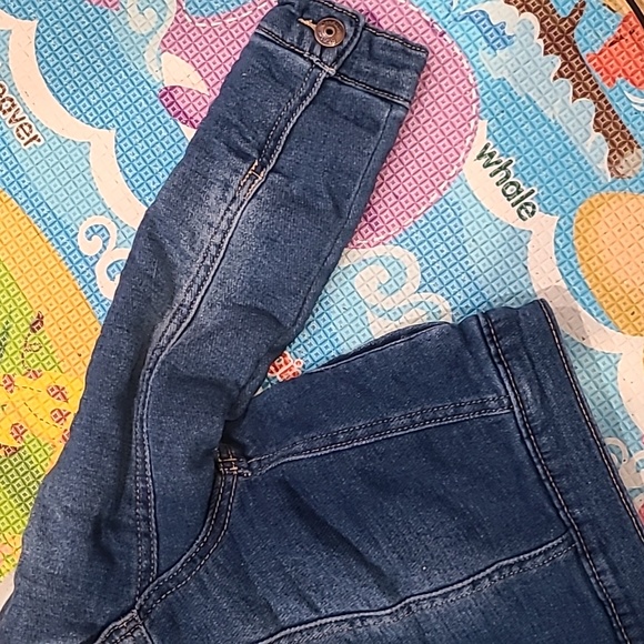 EUC Size 6/6x Oshkosh B'gosh brand fully lined denim jacket w/sherpa 👌 collar - Picture 6 of 8